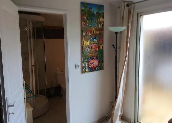 à 50 M² Avec Piscine Partagée Appartamento Lunel-Viel